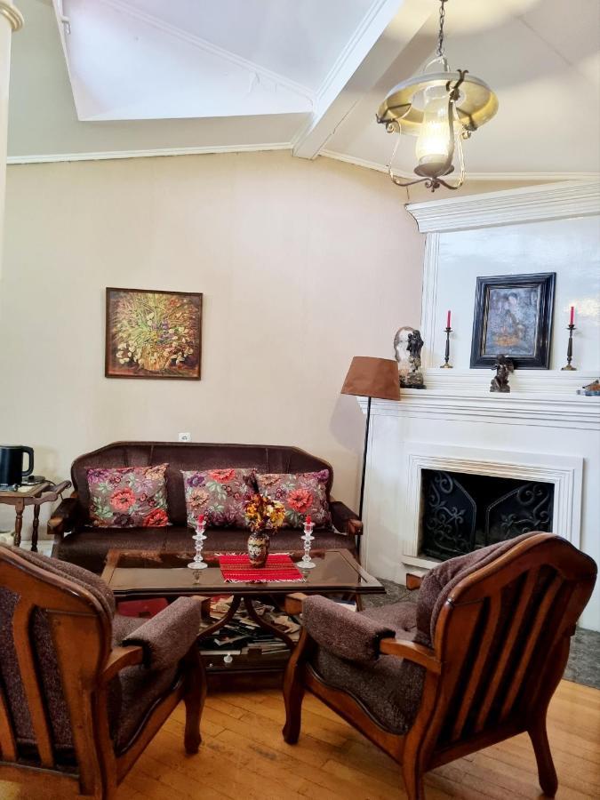 Polonia Tbilisi House Hotel Bagian luar foto