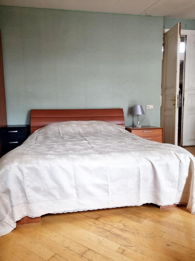 Polonia Tbilisi House Hotel Bagian luar foto