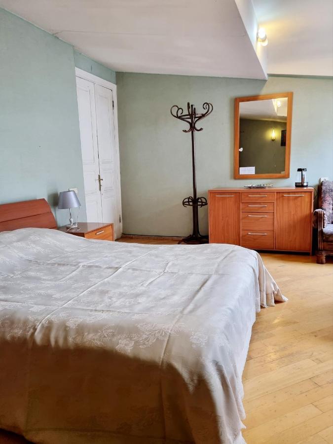 Polonia Tbilisi House Hotel Bagian luar foto